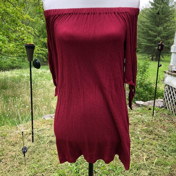 Green Dragon Blouse, Size XS - Picture 3 of 7